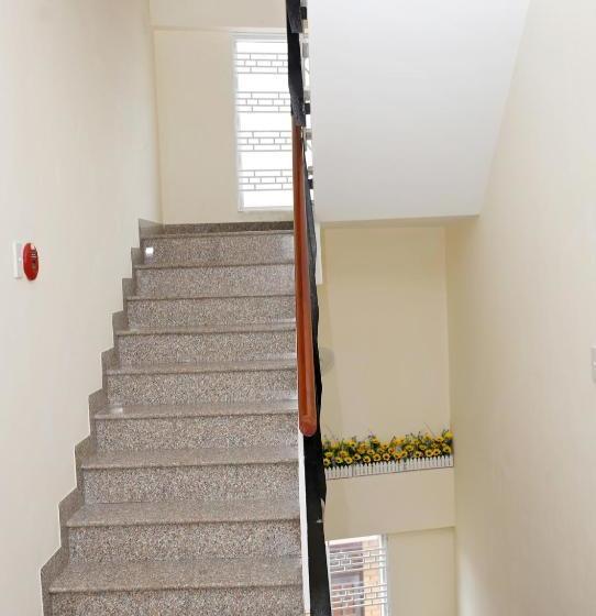 هتل 7s Quoc Khanh