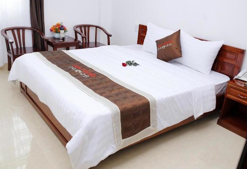 هتل 7s Quoc Khanh