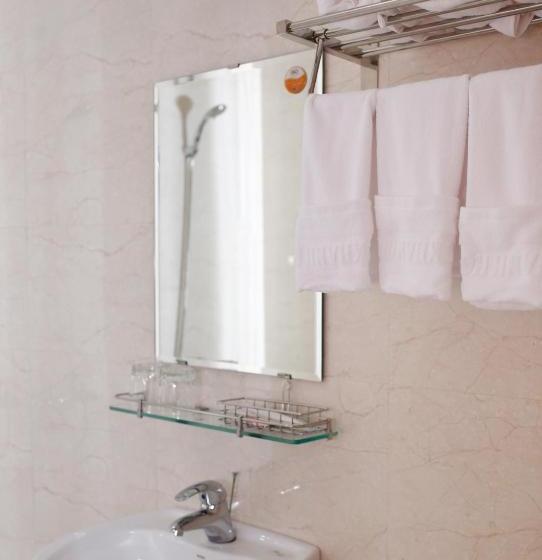 هتل 7s Quoc Khanh