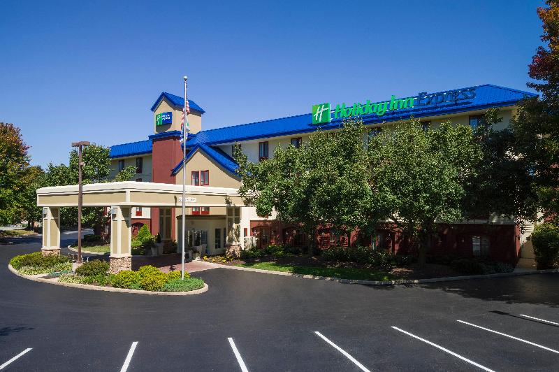 Отель Holiday Inn Express Frazer Malvern, An Ihg