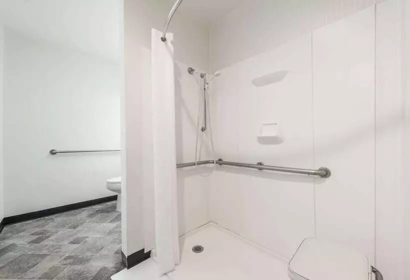 هتل Knights Inn Allentown