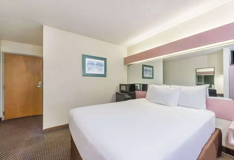 هتل Knights Inn Allentown