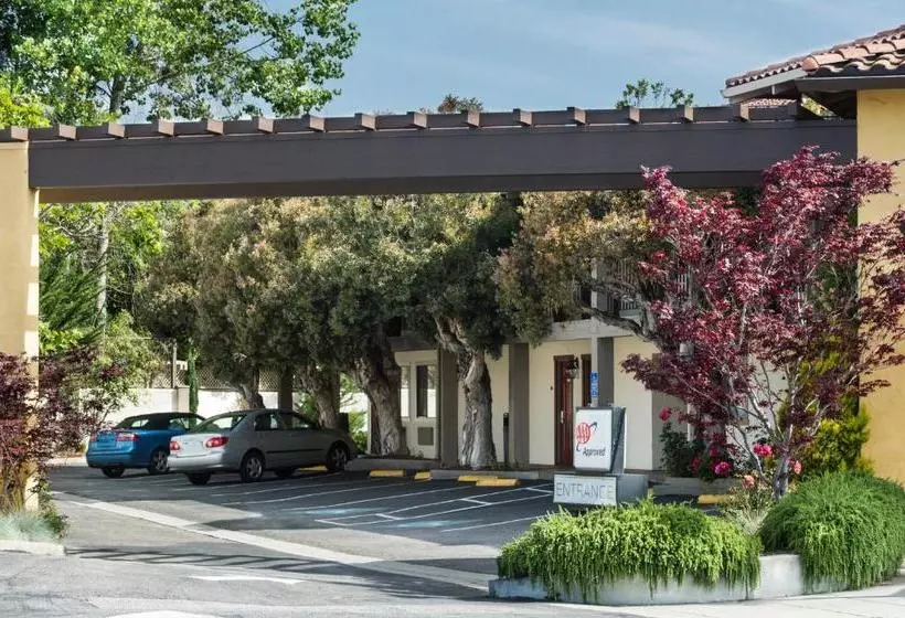Hotelli Mission Inn