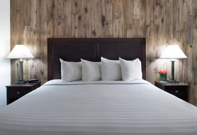 Hotelli Mission Inn
