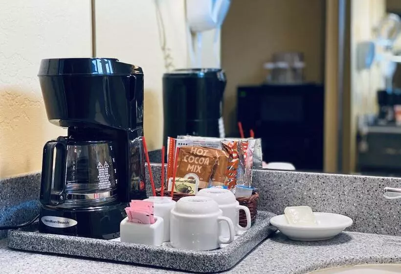 ホテル Monterey Bay Lodge