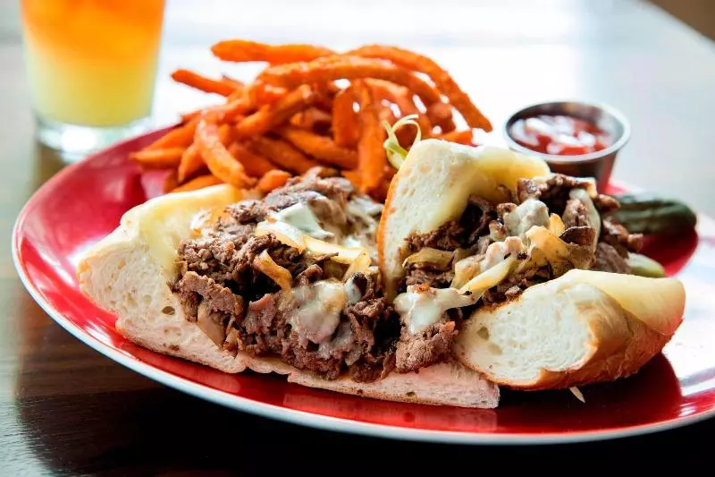 هتل Philadelphia Airport Marriott