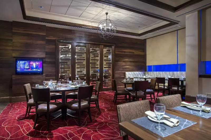 هتل Philadelphia Airport Marriott