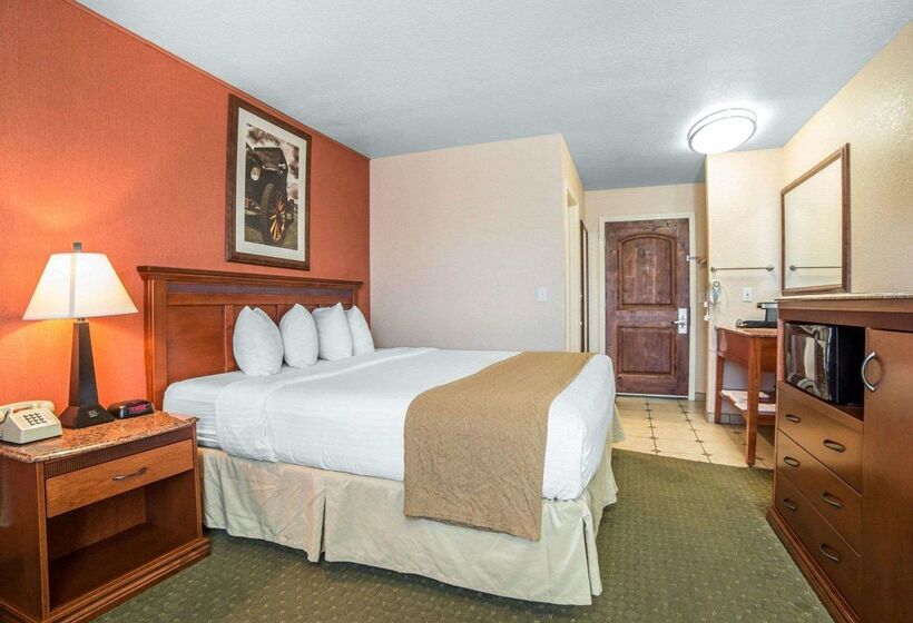 Hotel Quality Inn Winnemucca  Model T Casino