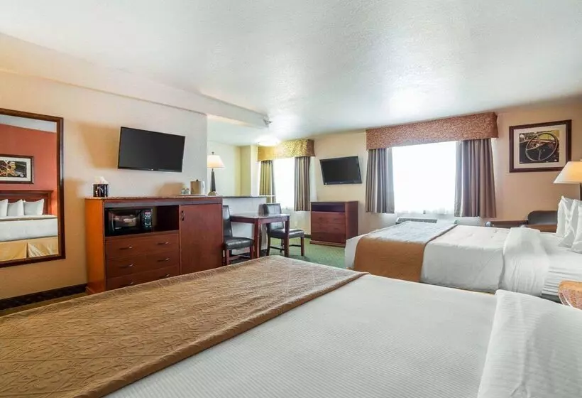 호텔 Quality Inn Winnemucca Model T Casino