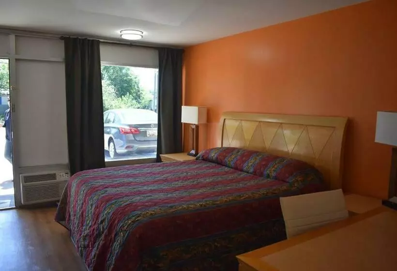 هتل Stay Express Inn North Charleston