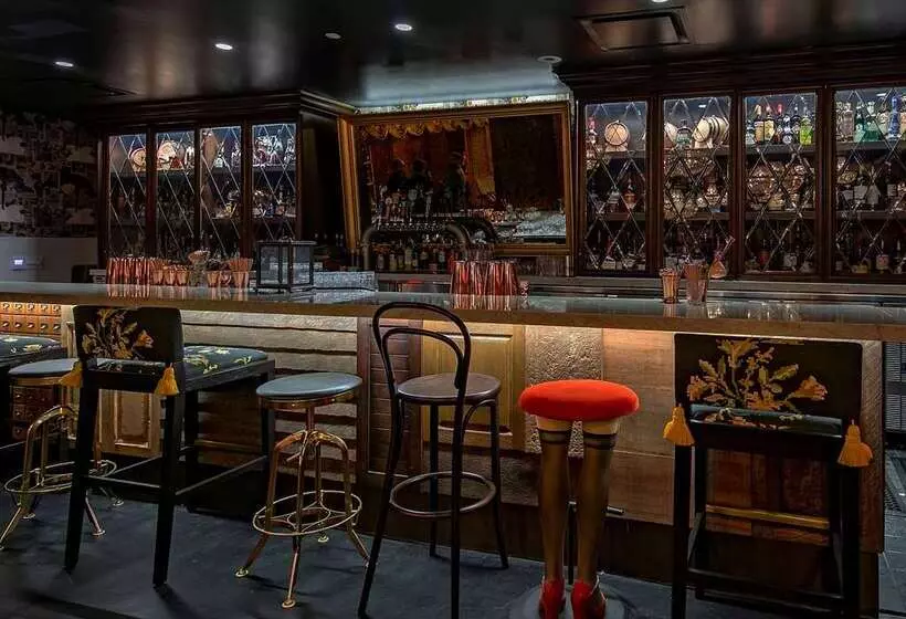 هتل The Wayfarer Downtown La, Tapestry Collection By Hilton