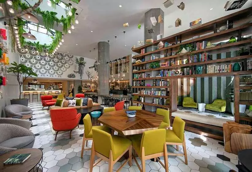 هتل The Wayfarer Downtown La, Tapestry Collection By Hilton