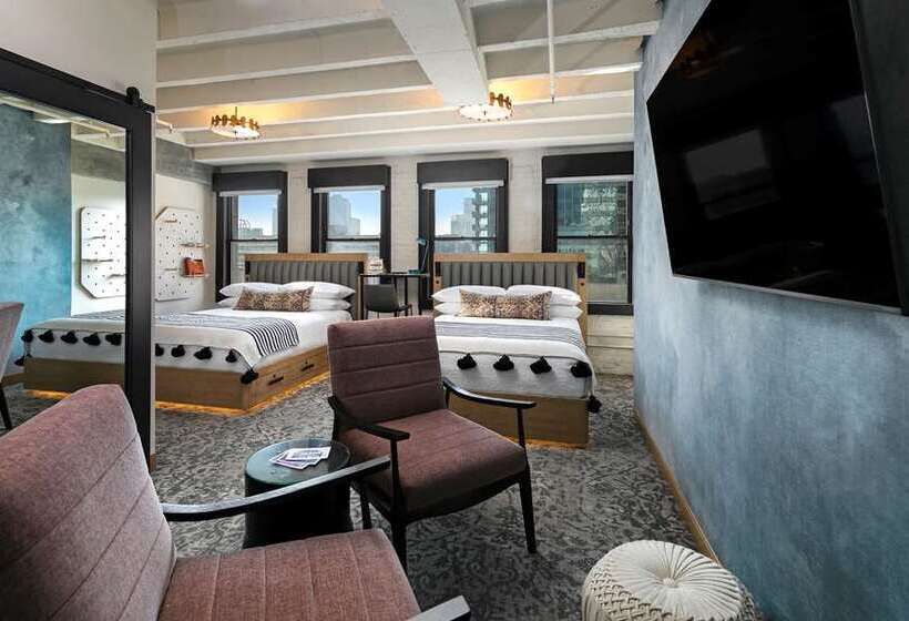 בית מלון כפרי The Wayfarer Downtown La, Tapestry Collection By Hilton