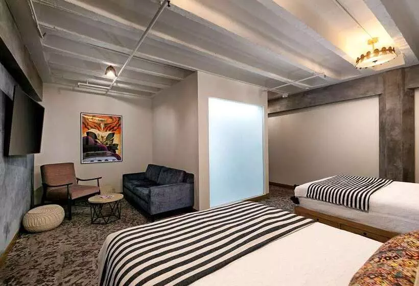 هتل The Wayfarer Downtown La, Tapestry Collection By Hilton