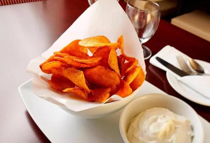 هتل West Des Moines Marriott