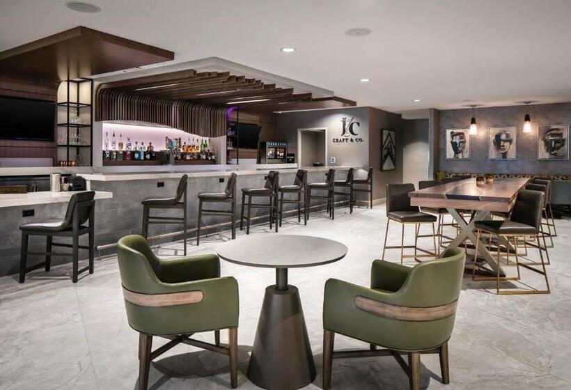 Hotel West Des Moines Marriott