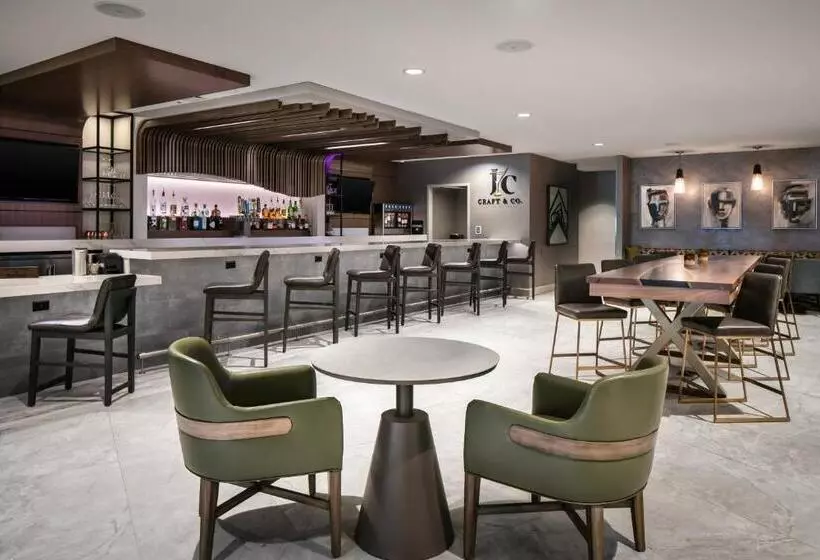 هتل West Des Moines Marriott