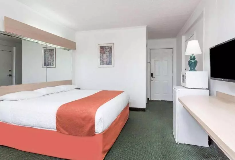 Microtel Inn By Wyndham Athens