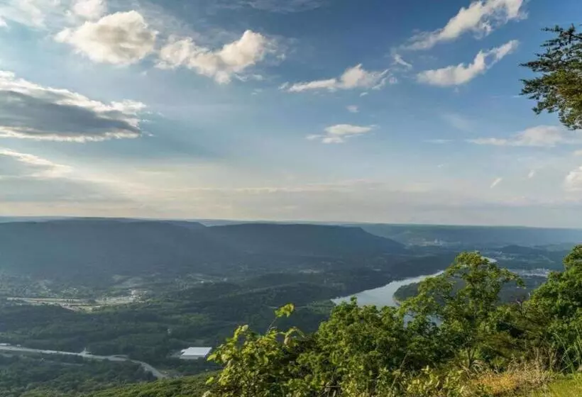 Microtel Inn & Suites By Wyndham Chattanooga/near Hamilton P