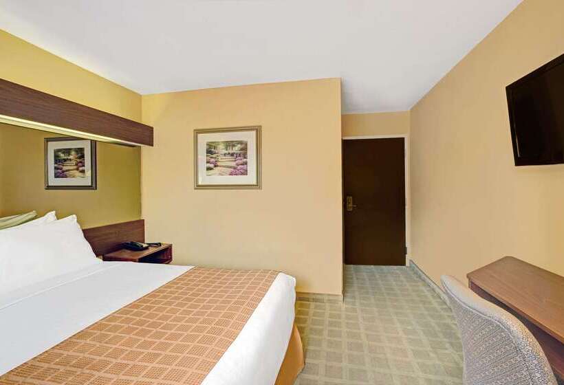 Microtel Inn By Wyndham Lake Norman