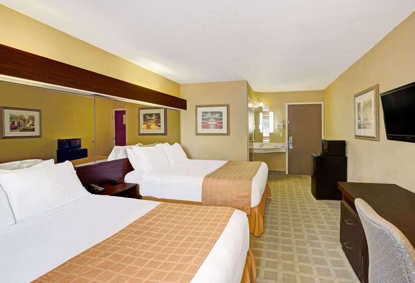 Microtel Inn By Wyndham Lake Norman