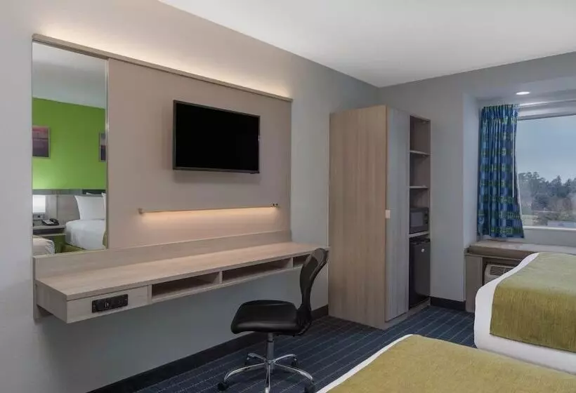 Microtel Inn By Wyndham Lake Norman