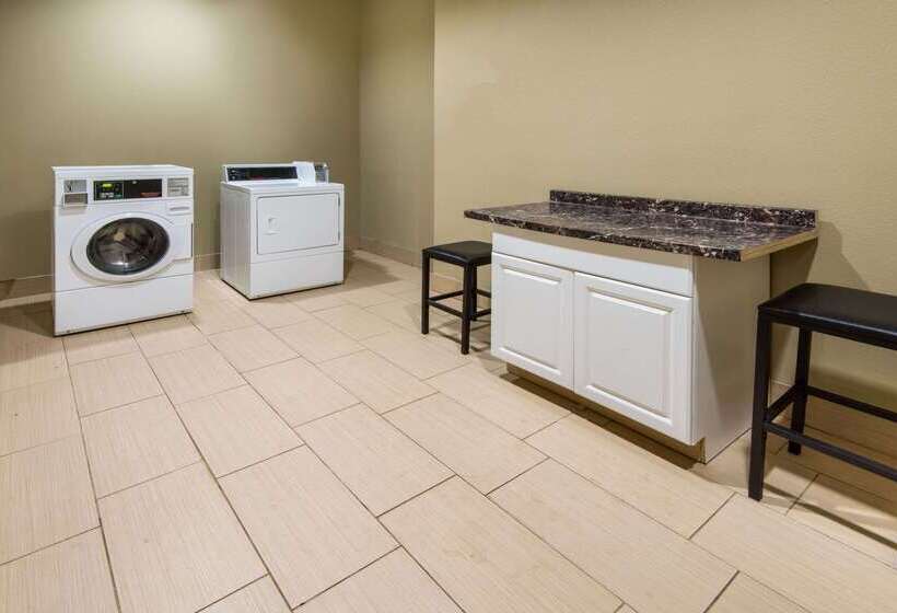 Microtel Inn And Suites North Canton