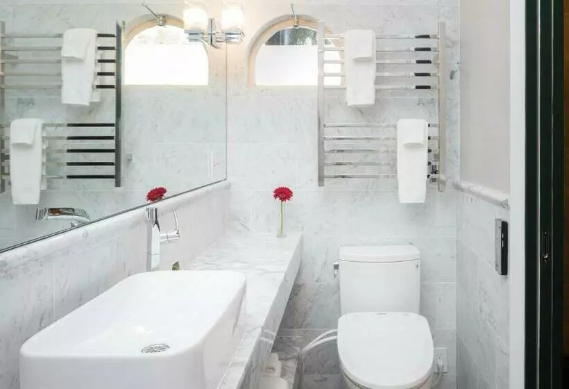 Monte Cristo Bed And Breakfast