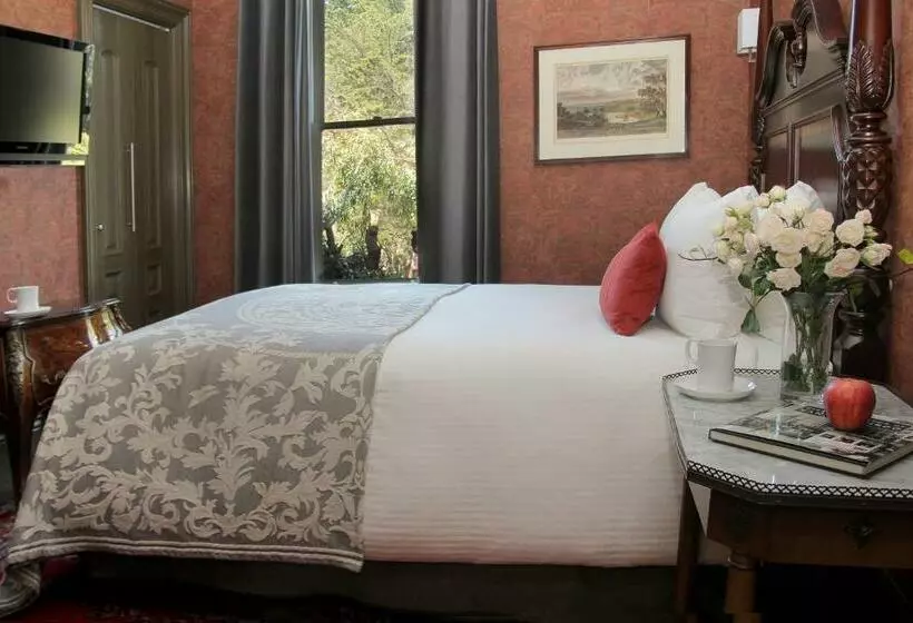 Monte Cristo Bed And Breakfast