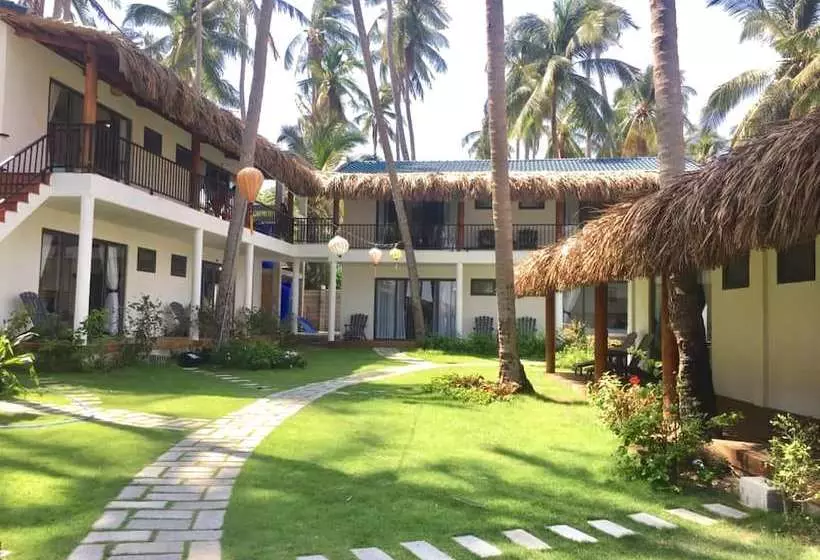 هتل The Legend Coco Beach