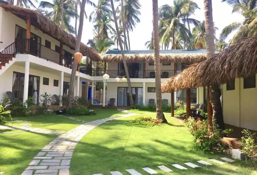 هتل The Legend Coco Beach