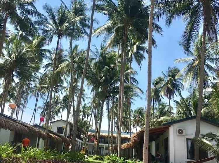 هتل The Legend Coco Beach