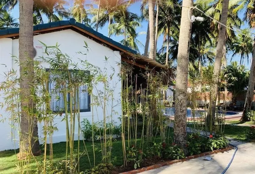 هتل The Legend Coco Beach