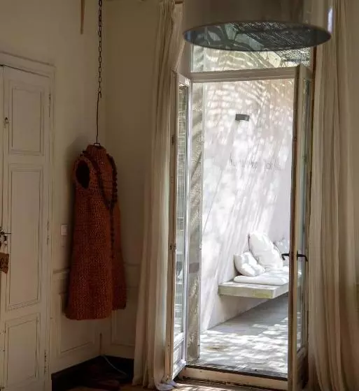 Aamiaismajoitus (B&B) Camellas Lloret