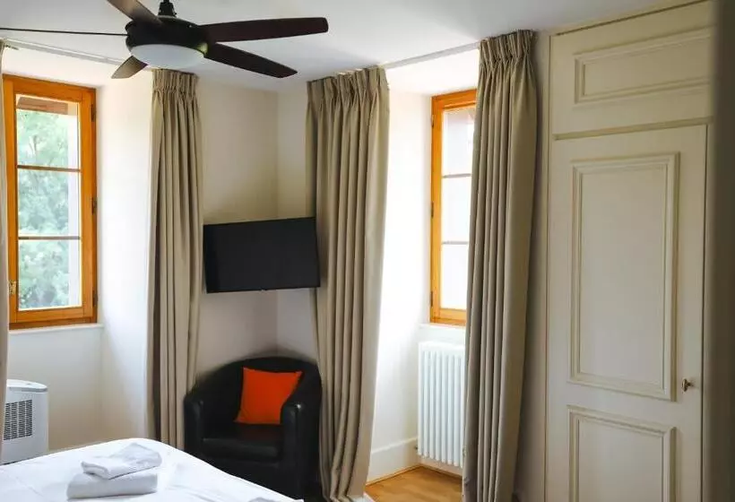 ベッドアンドブレックファースト Le Manoir Du Golf