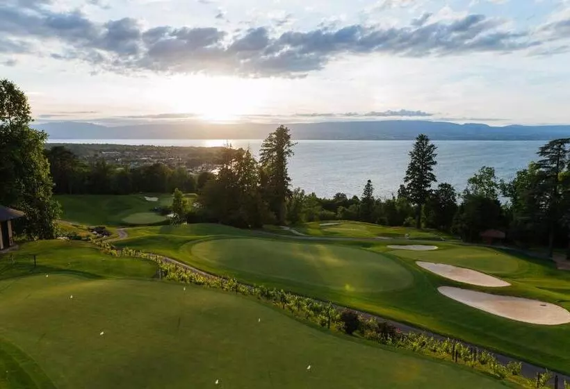 ベッドアンドブレックファースト Le Manoir Du Golf