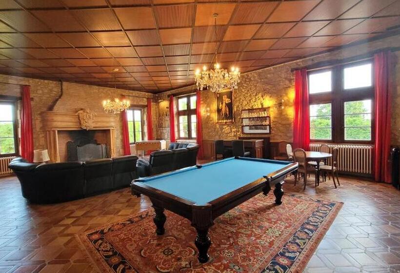 بنسيون Château De Scandaillac