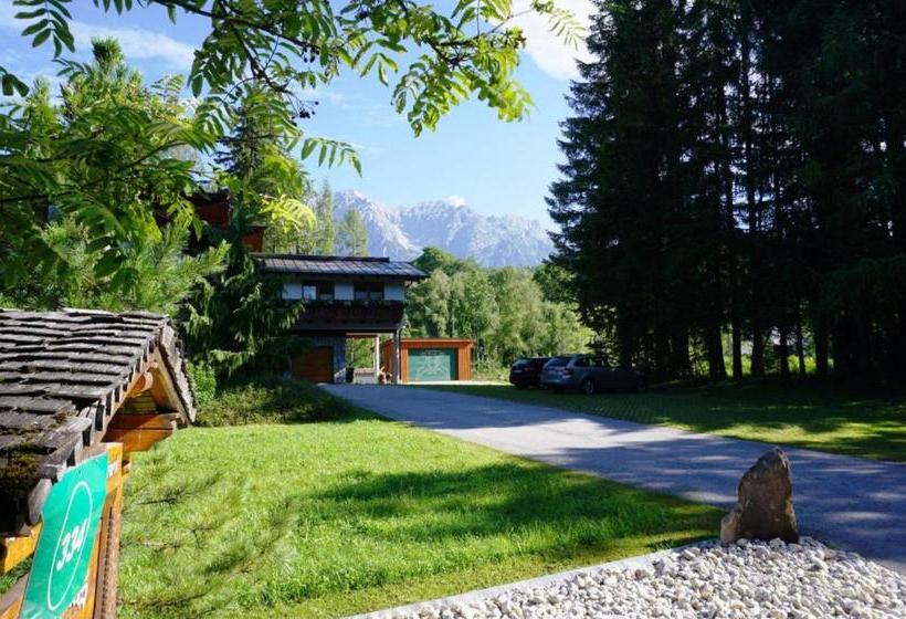 مبيت وإفطار Landhaus Wieser