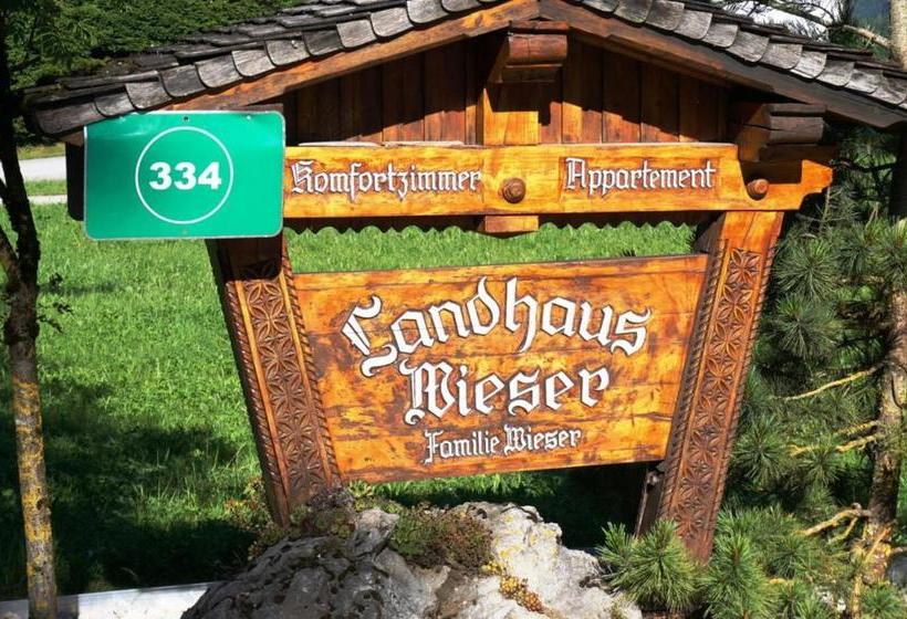 مبيت وإفطار Landhaus Wieser