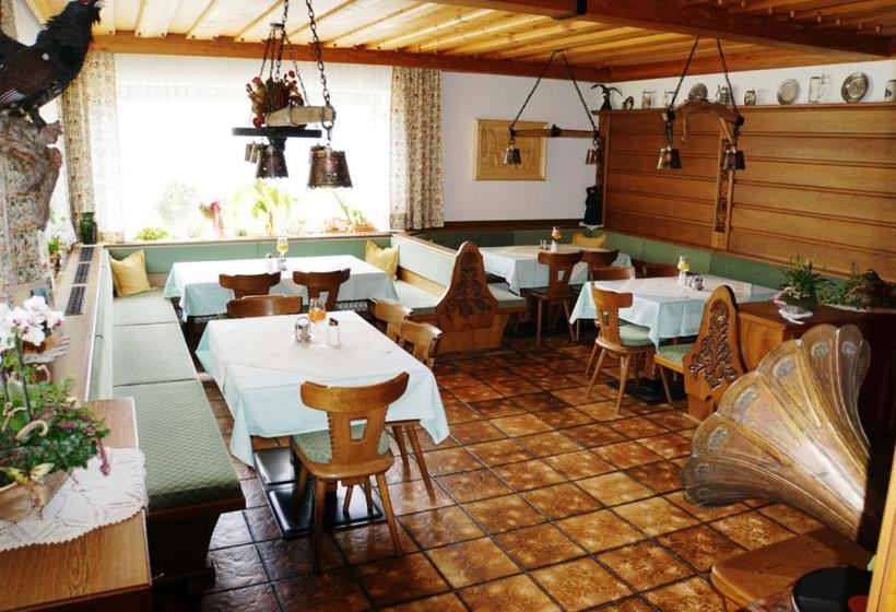 مبيت وإفطار Landhaus Wieser