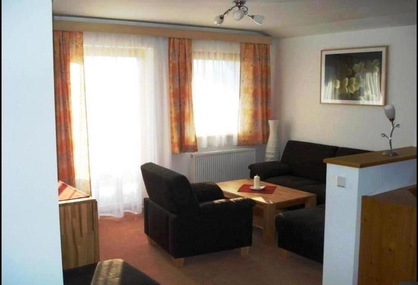 مبيت وإفطار Landhaus Wieser