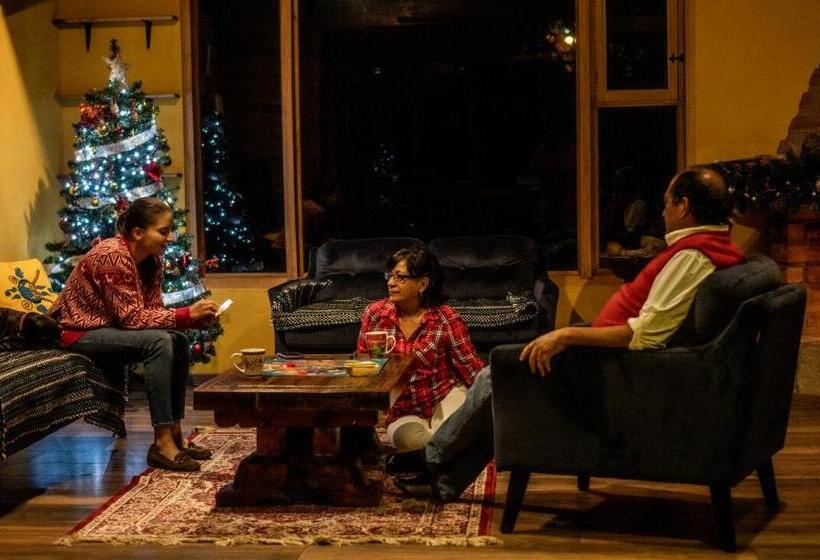 בית מלון כפרי Hacienda Jimenita Wildlife Reserve