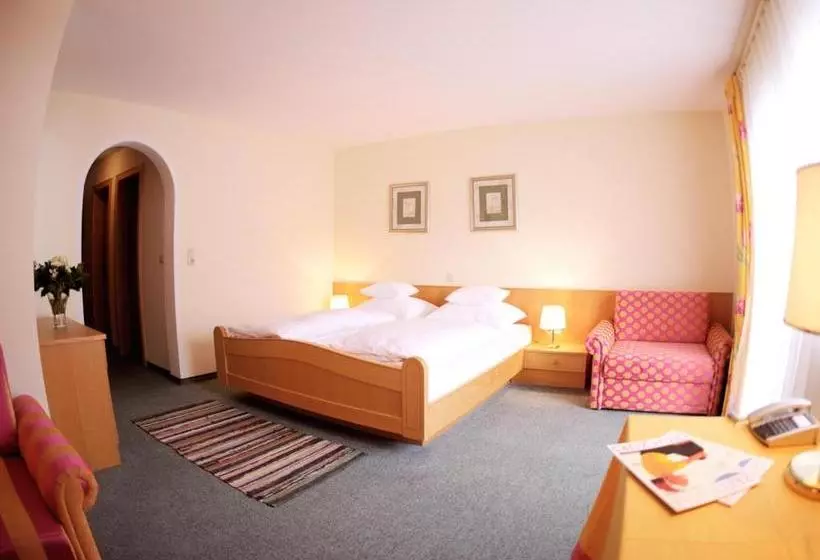 Hotelli Pension Grissemann