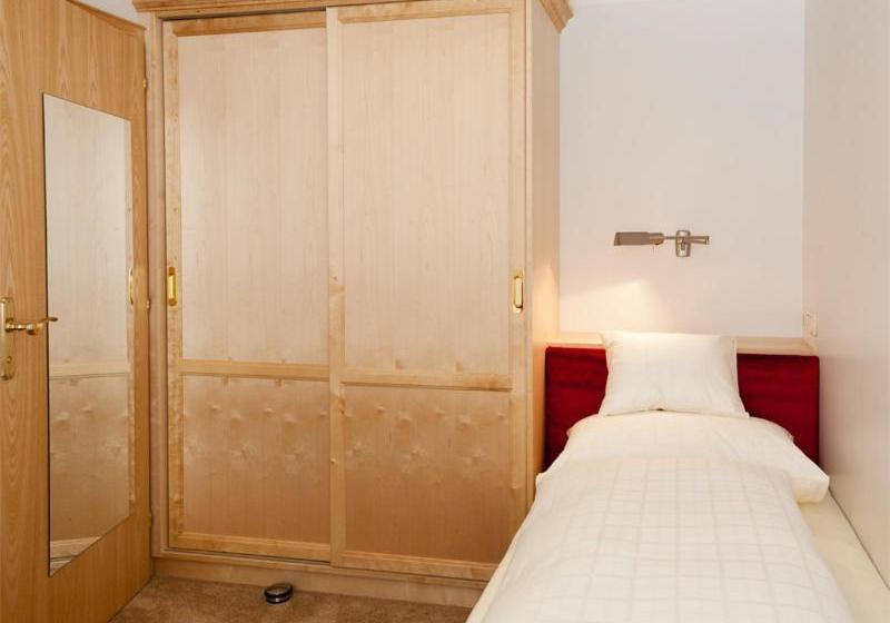 فندق Pension Grissemann