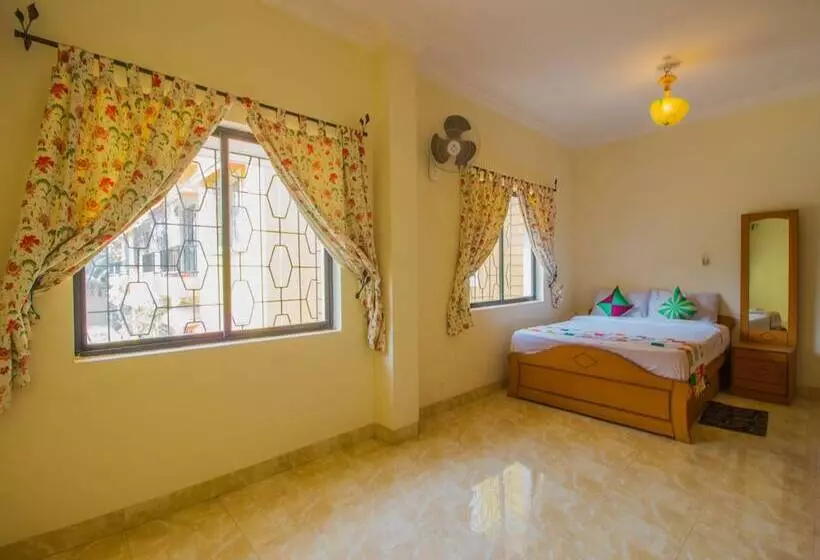 Oyo 12867 Home Luxurious 2bhk Near Airport