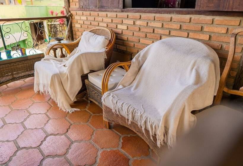 Pension Bela Ilha Guest House