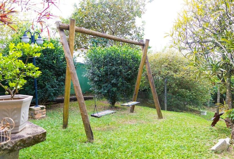 Pension Bela Ilha Guest House