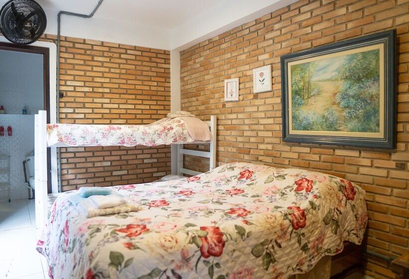 Pension Bela Ilha Guest House