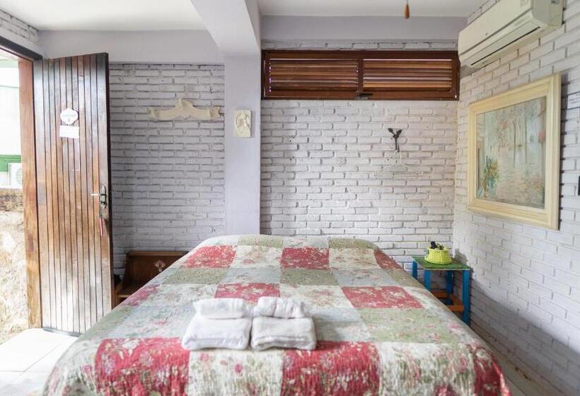 Pension Bela Ilha Guest House