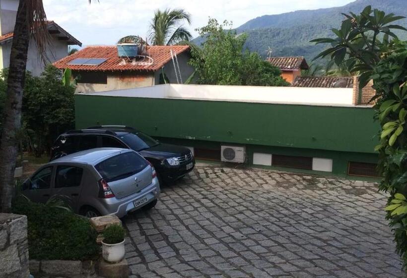 Pension Bela Ilha Guest House